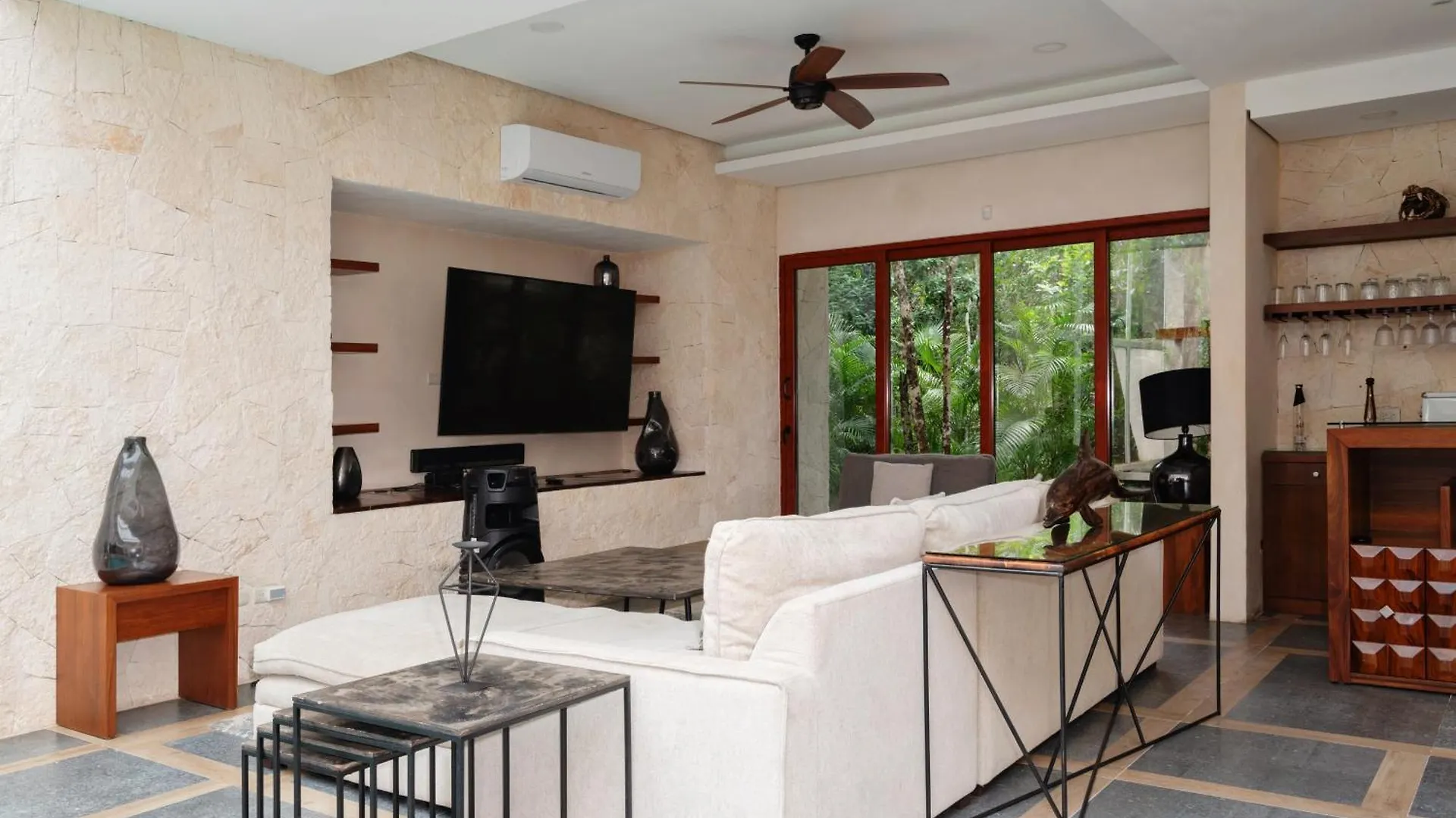 Villa Tikal Tulum Meksika